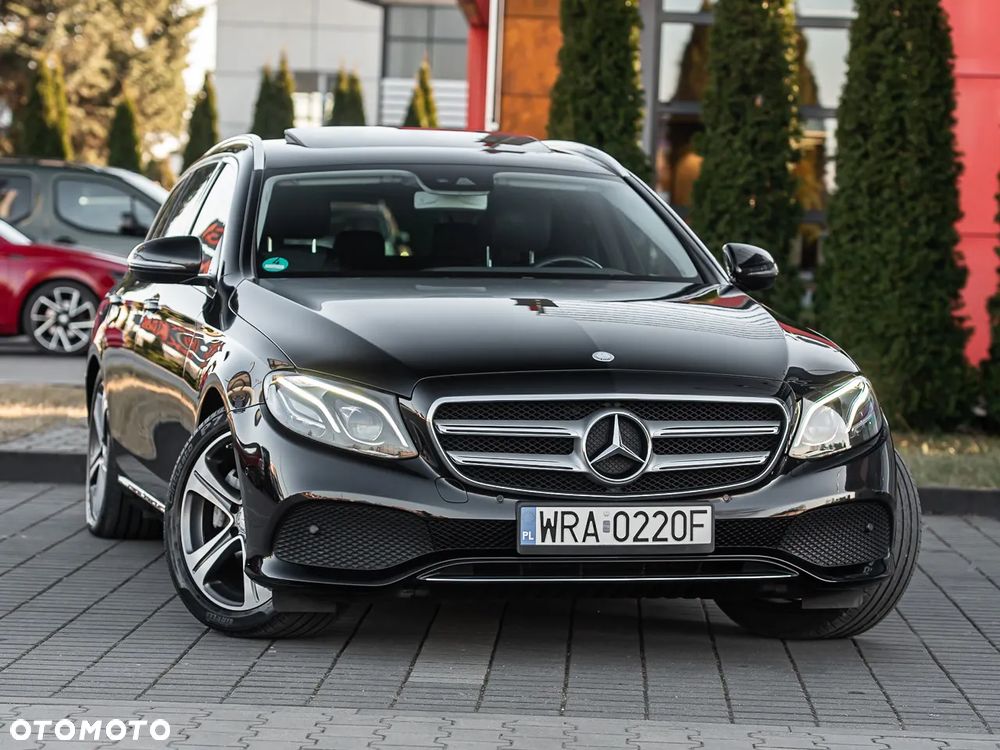 Mercedes-Benz Klasa E 220 d Business Edition 9G-TRONIC - 2