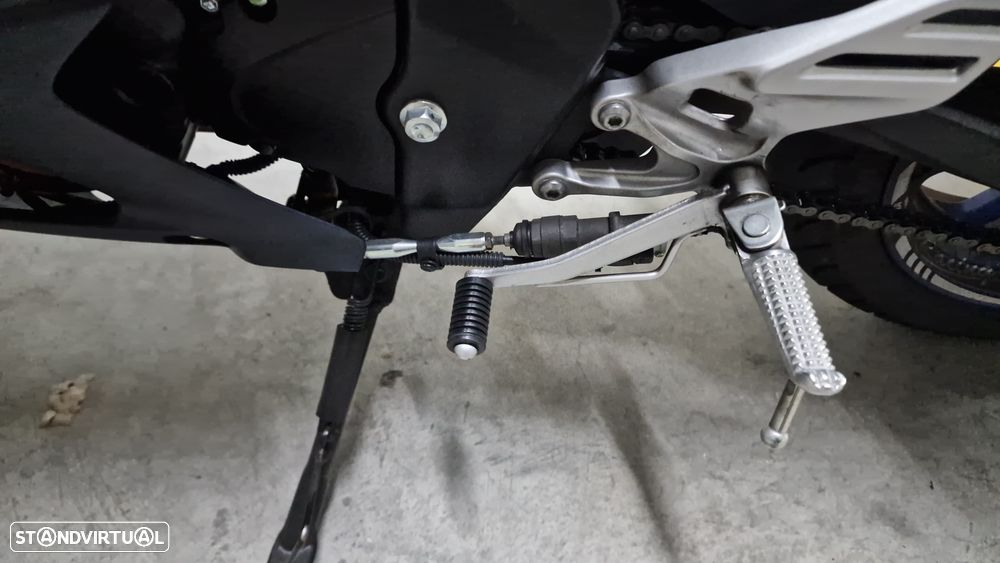 Yamaha YZF R125-A - 6