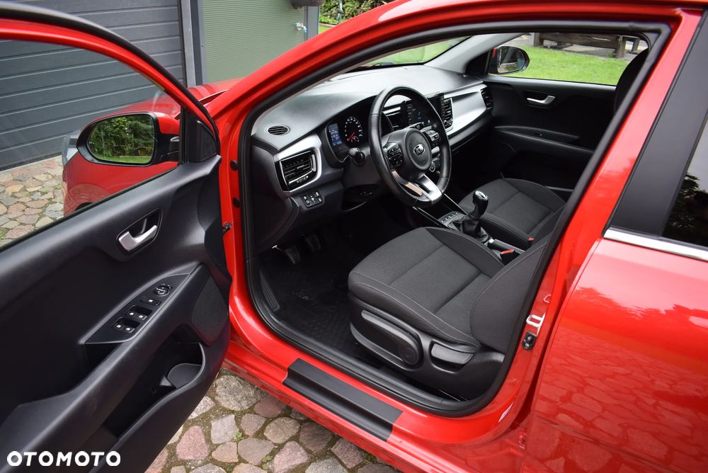 Kia Rio - 21
