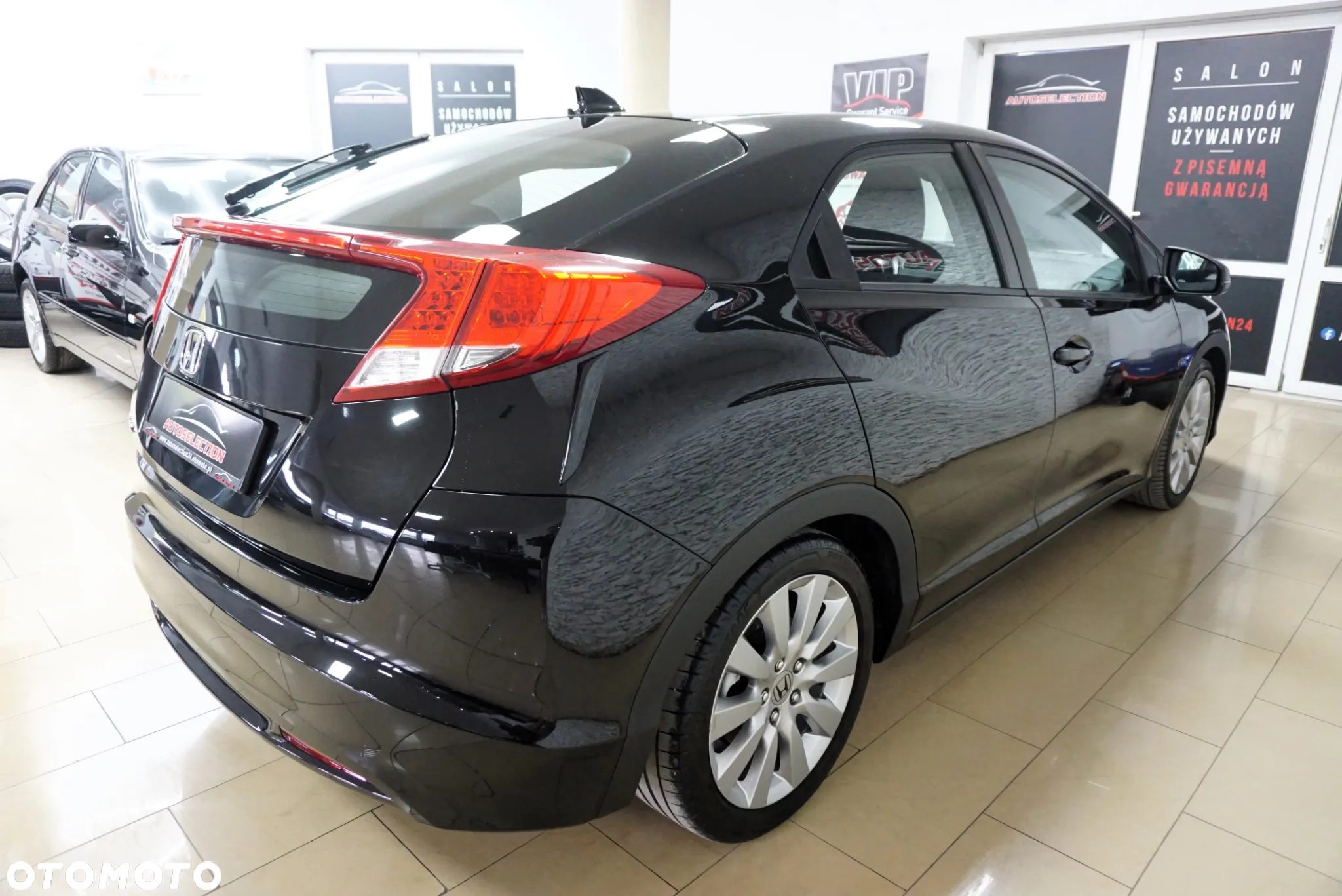 Honda Civic 1.6 i-DTEC Comfort - 12