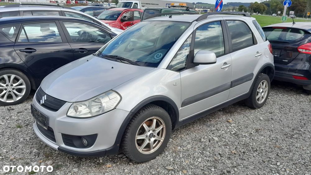 Suzuki SX4 - 1