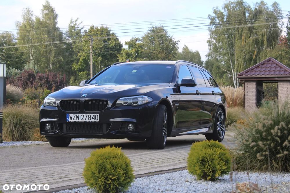 BMW Seria 5 525d Touring - 3