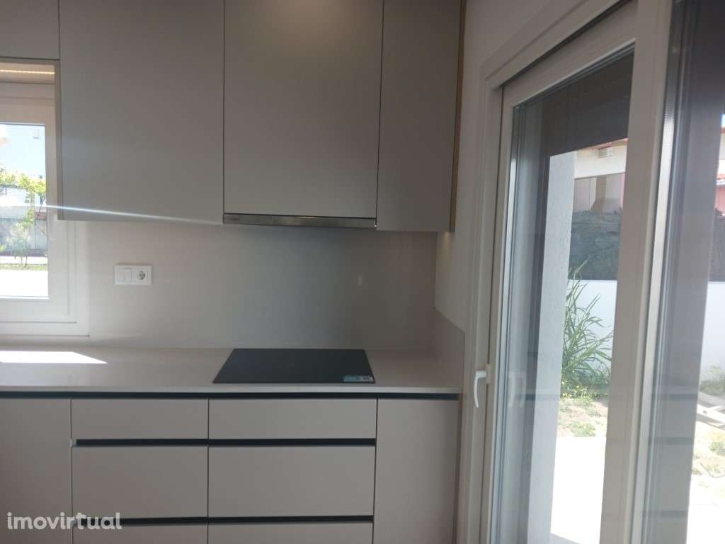 Moradia Térrea a Venda com Excelentes Acabamentos em Quinta Bela Vi... - Grande imagem: 2/33