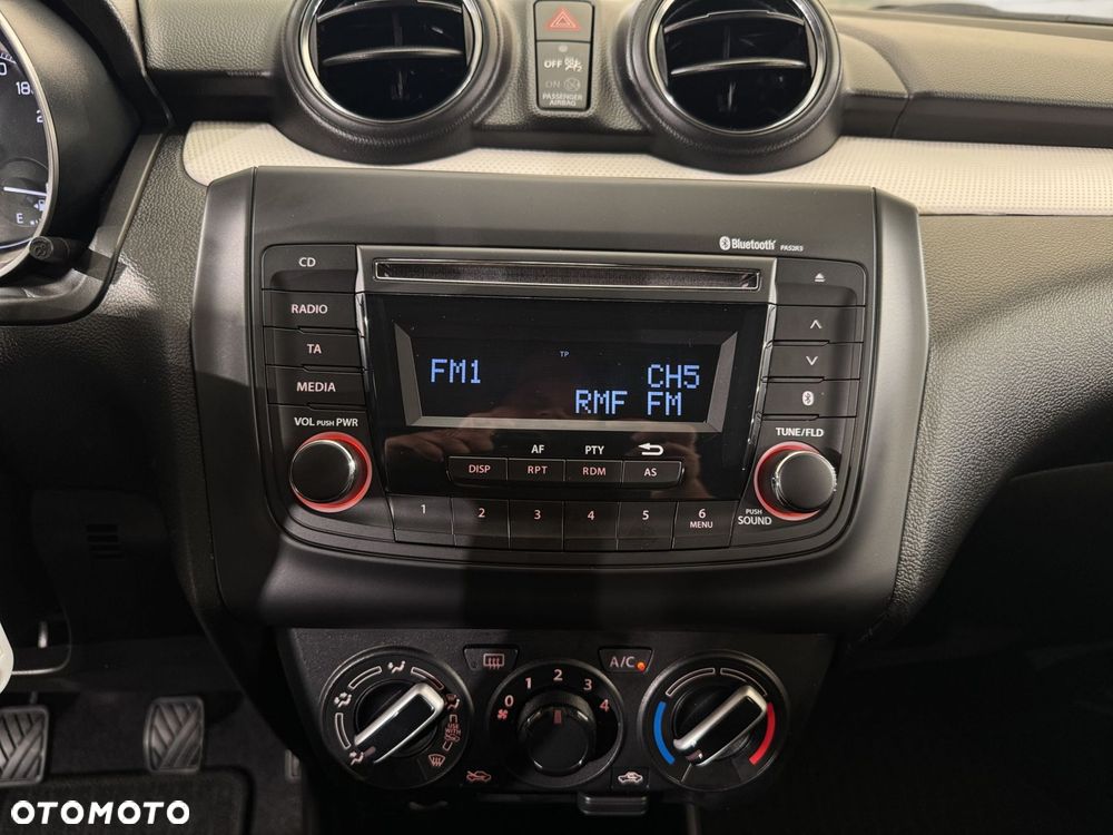 Suzuki Swift 1.2 Dualjet SHVS Premium - 18