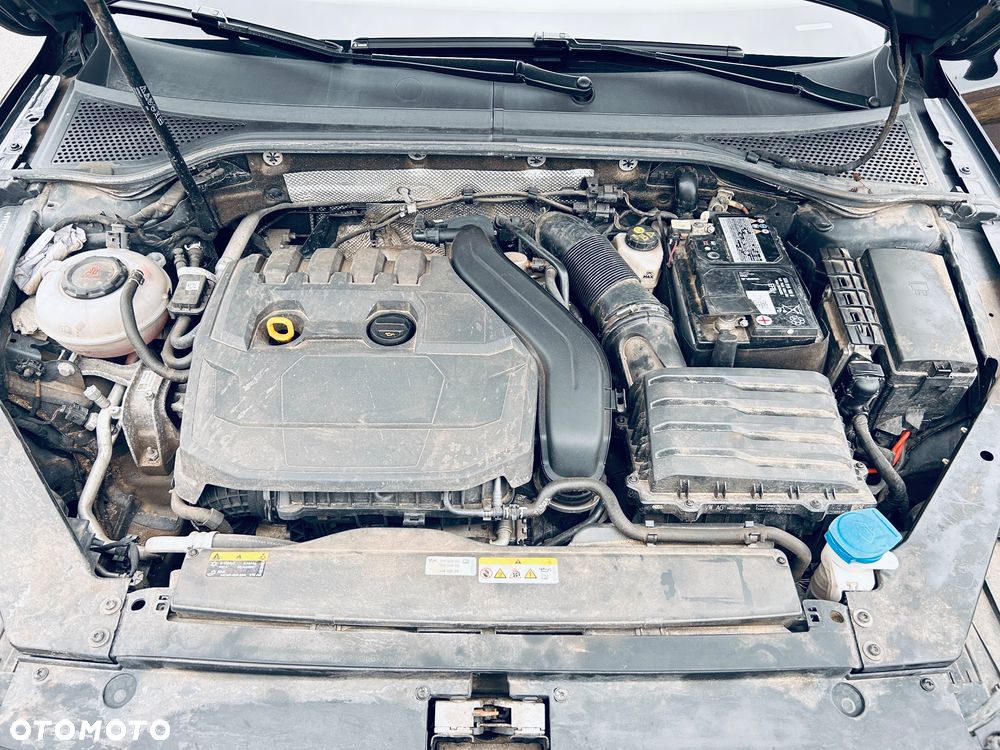Volkswagen Passat 1.5 TSI EVO Business DSG - 17