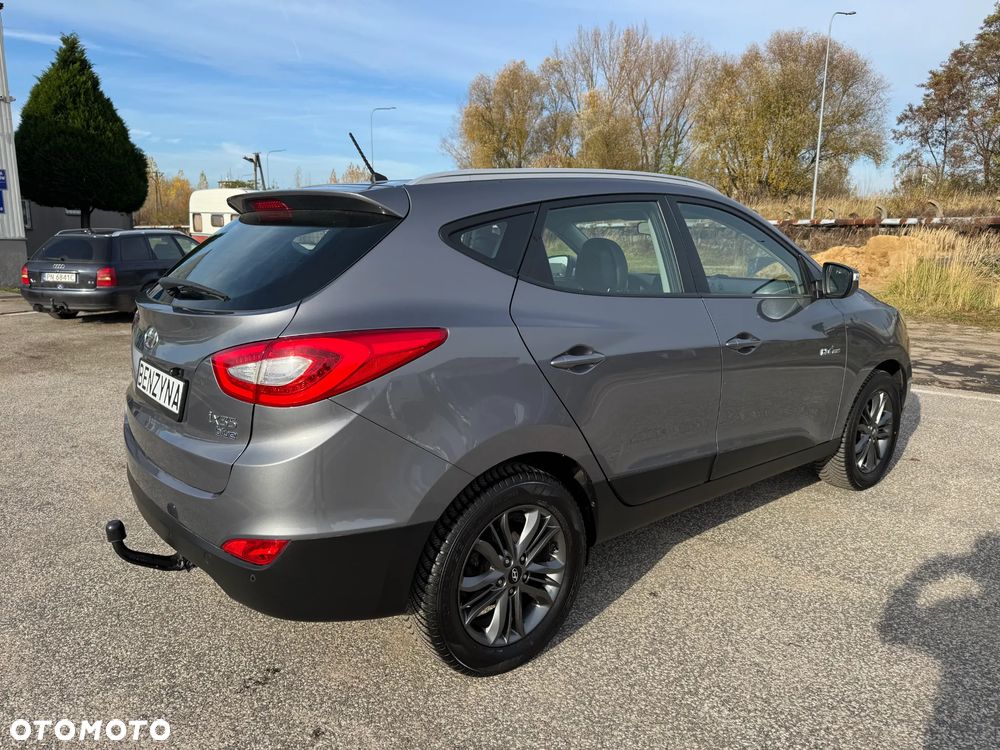 Hyundai ix35 Finale Gold - 8