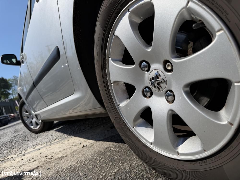 Peugeot 307 Break 1.4 HDi XS Premium - 8