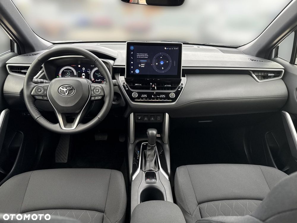 Toyota Corolla Cross - 11