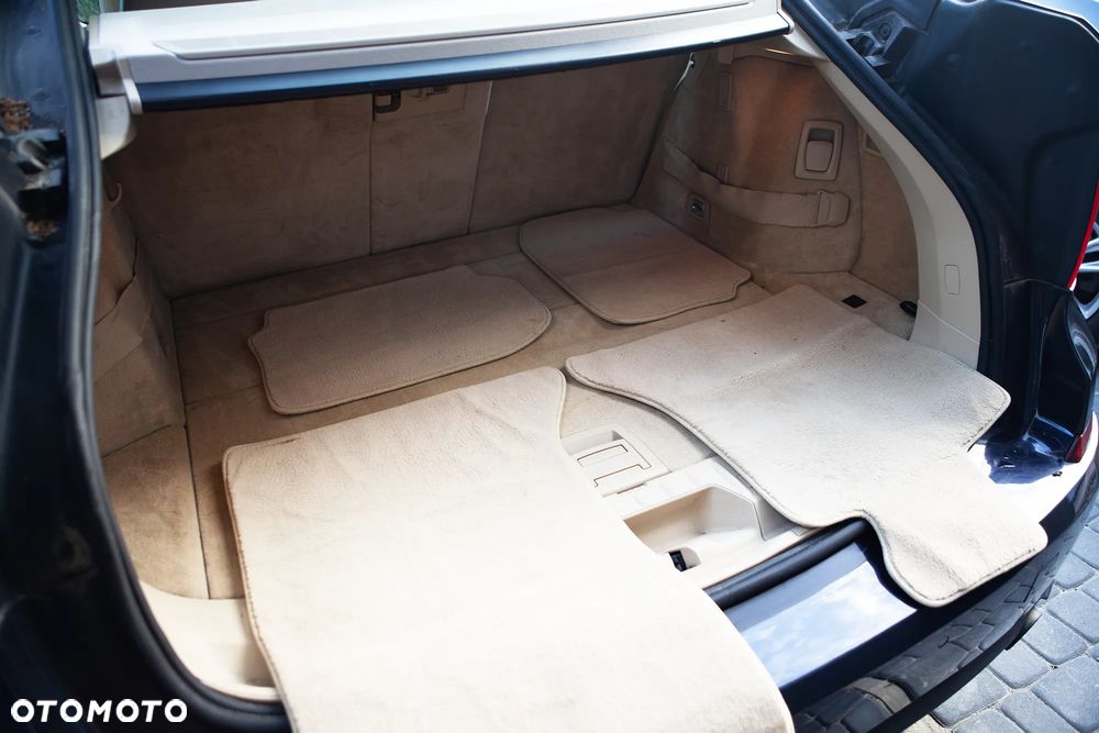 BMW 5GT 535i - 15