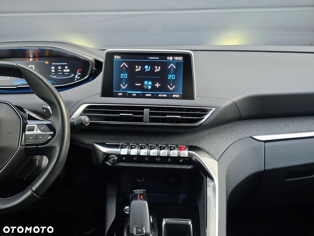 Peugeot 3008 1.5 BlueHDi Allure Pack S&S EAT8 - 29