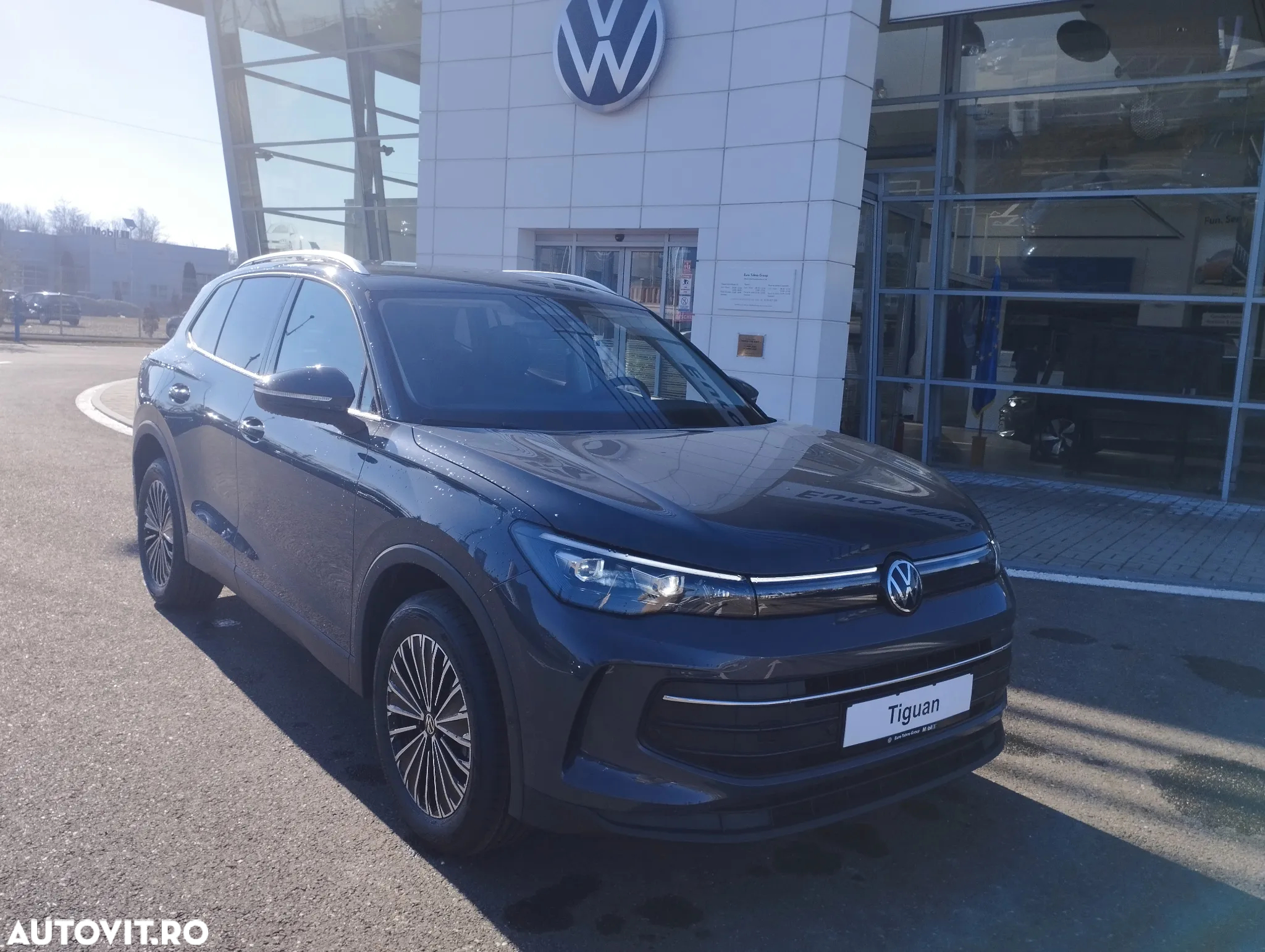 Volkswagen Tiguan 2.0 TDI DSG 4Motion Life - 2