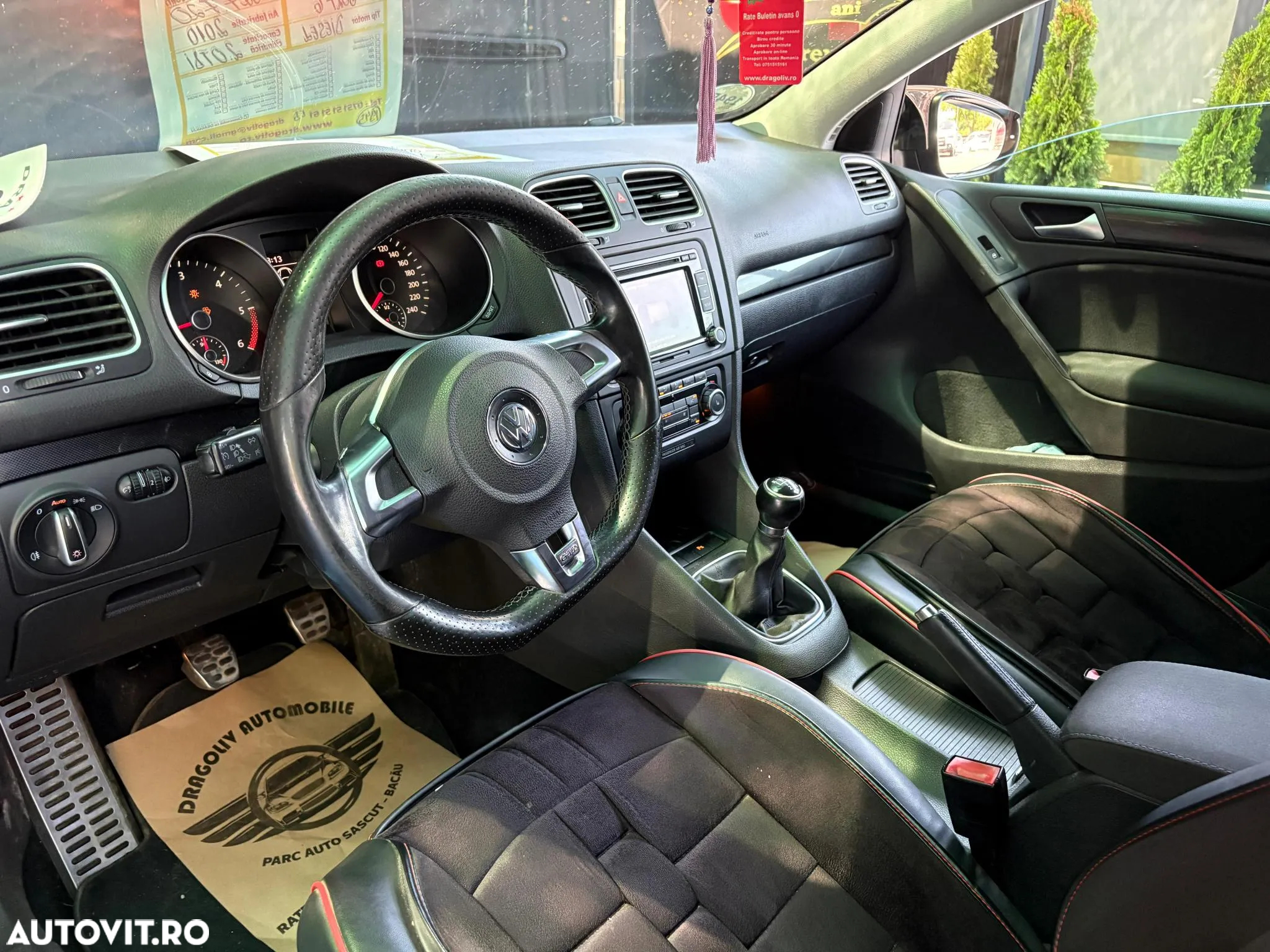 Volkswagen Golf - 5
