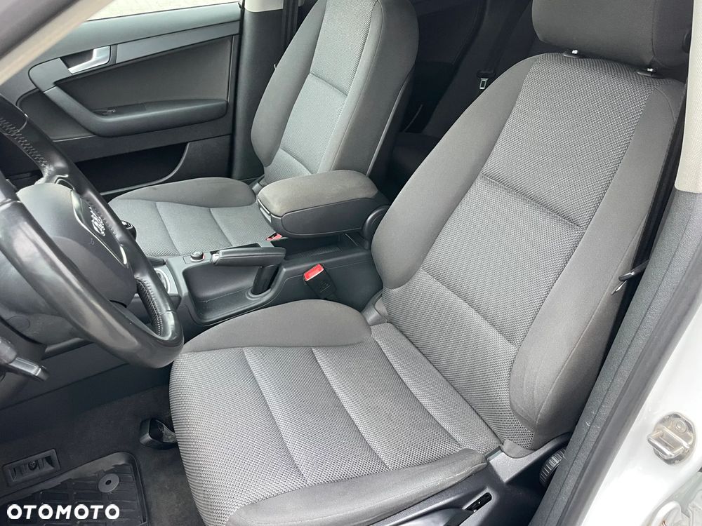 Audi A3 Sportback 1.6 TDI DPF Ambition - 18