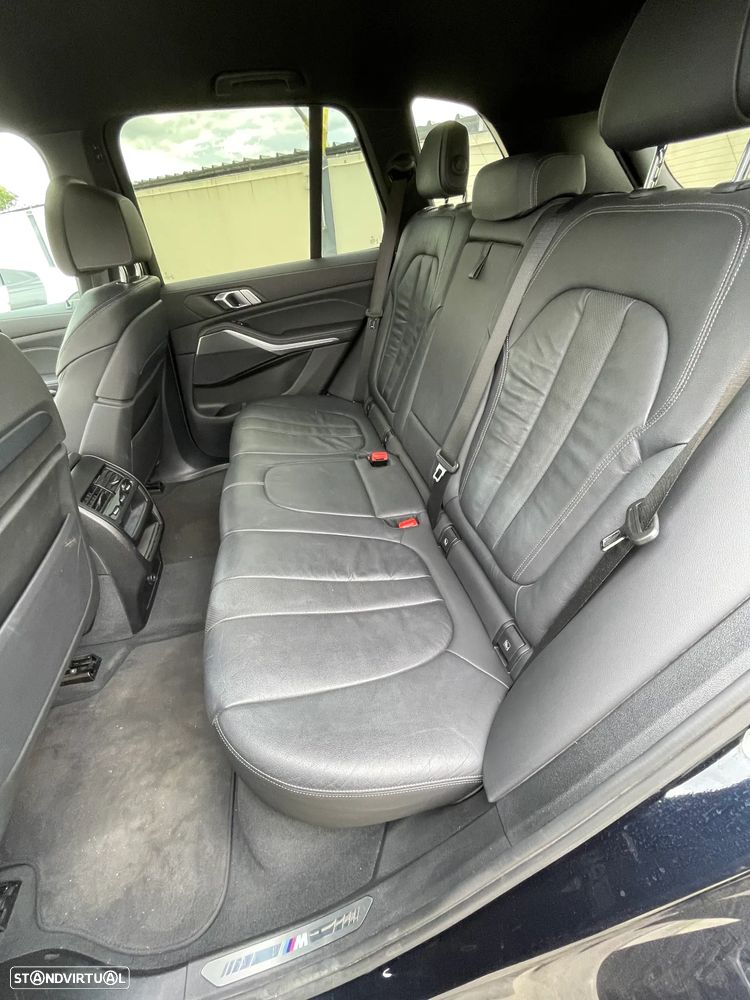BMW X5 45 e xDrive Pack M - 9