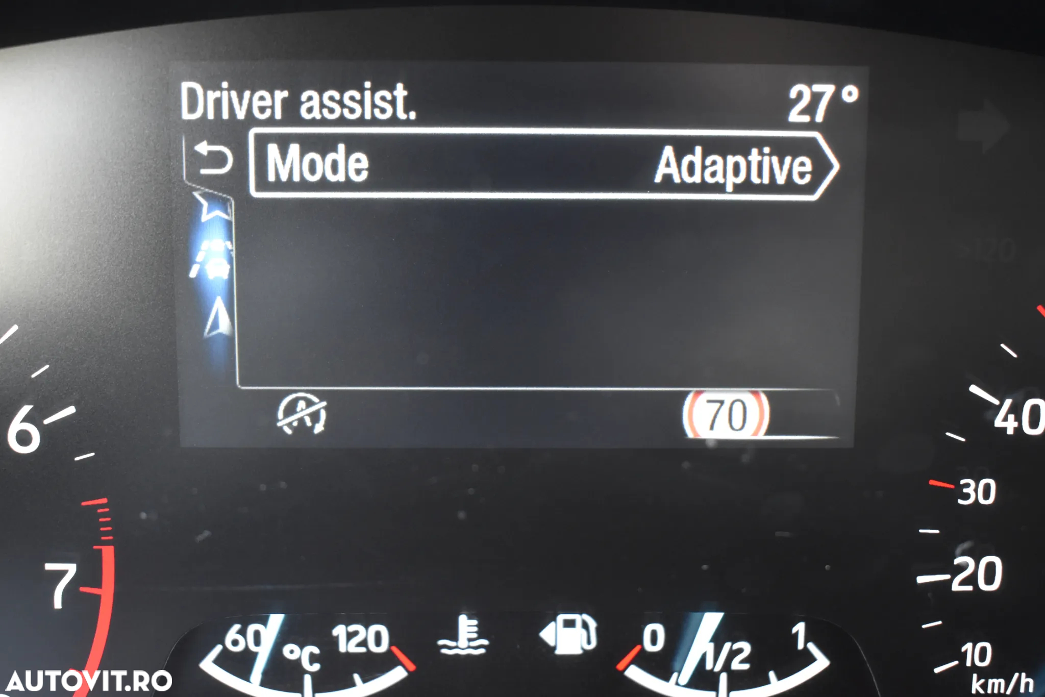 Ford Focus 1.0 EcoBoost MHEV Titanium - 27