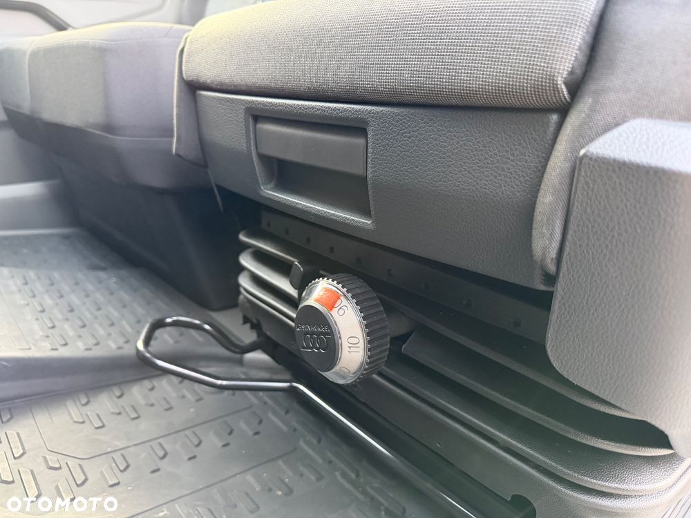 Volkswagen Crafter - 19