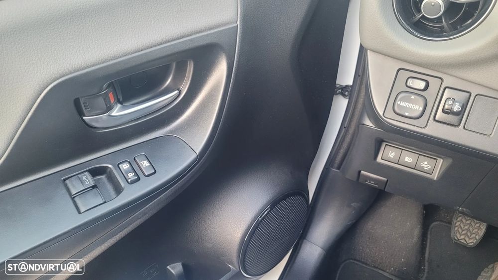 Toyota Yaris 1.0 VVT-i Comfort Plus - 10