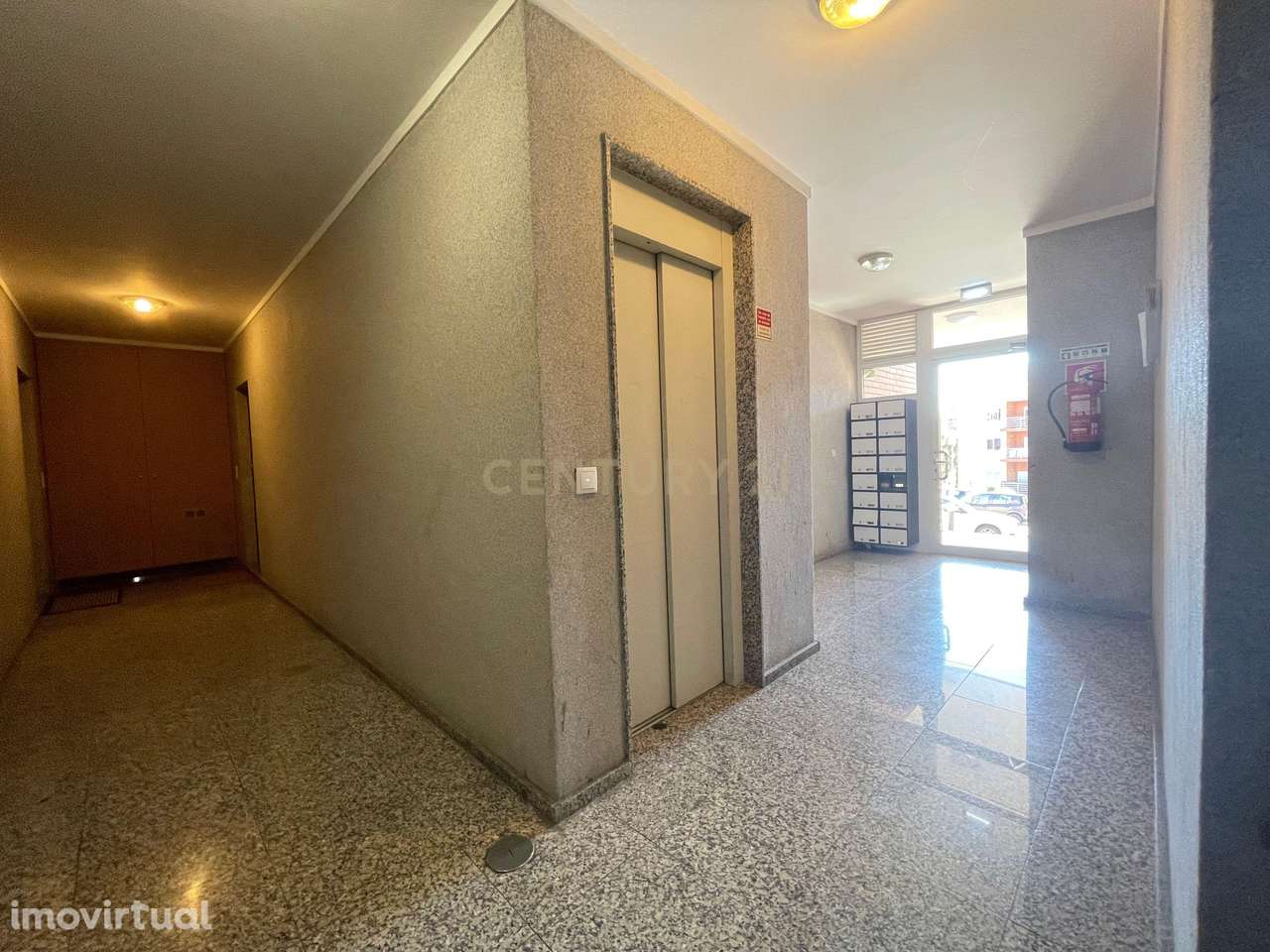 Apartamento T2 - Canelas - Vila Nova de Gaia - Grande imagem: 2/31