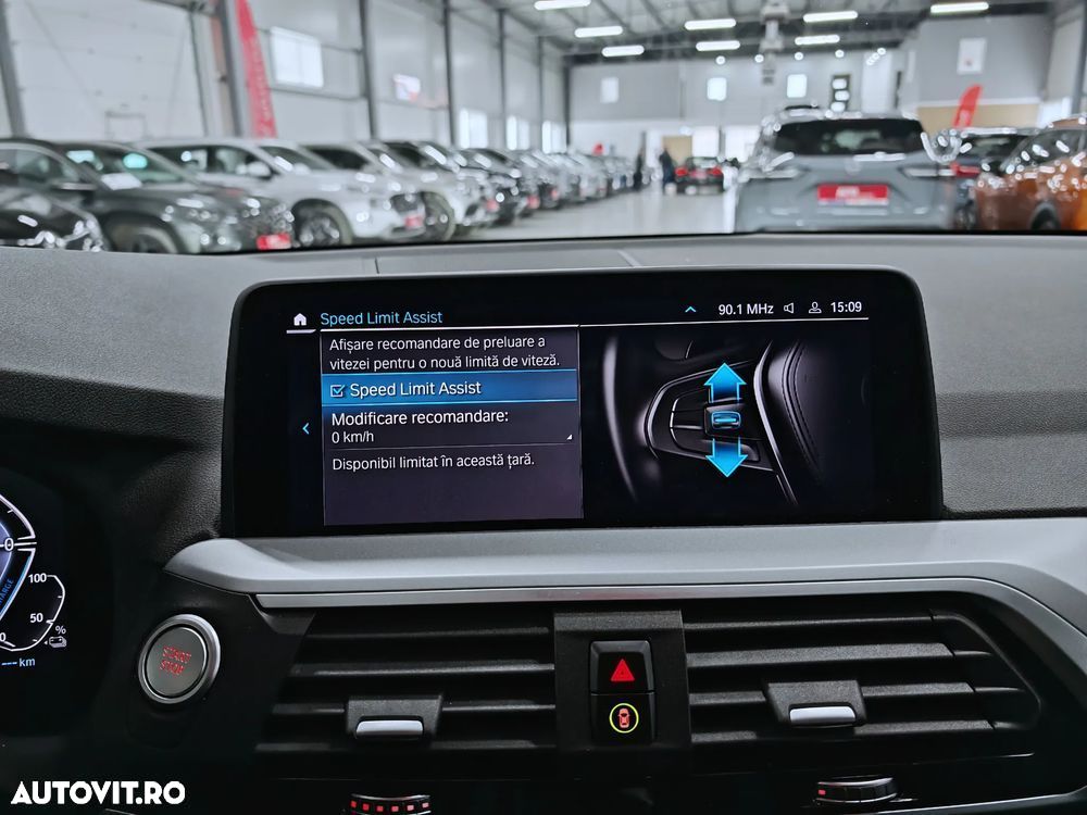 BMW X3 xDrive30e AT PHEV - 16