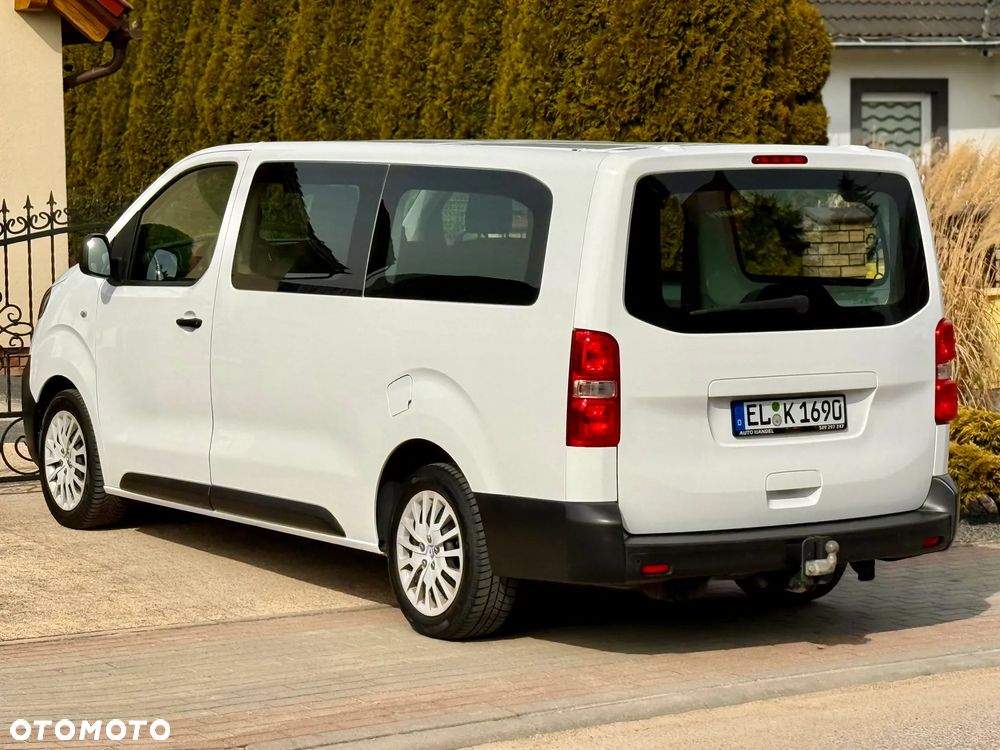 Opel Vivaro Kombi Extra Long 2,8t Enjoy - 11