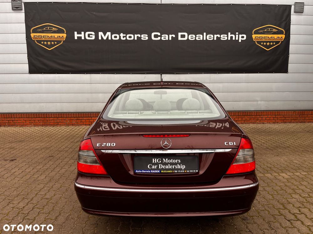 Mercedes-Benz Klasa E - 12