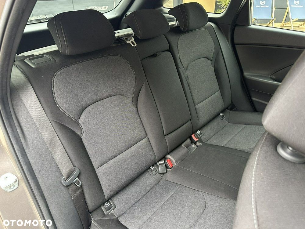 Hyundai i30 - 18