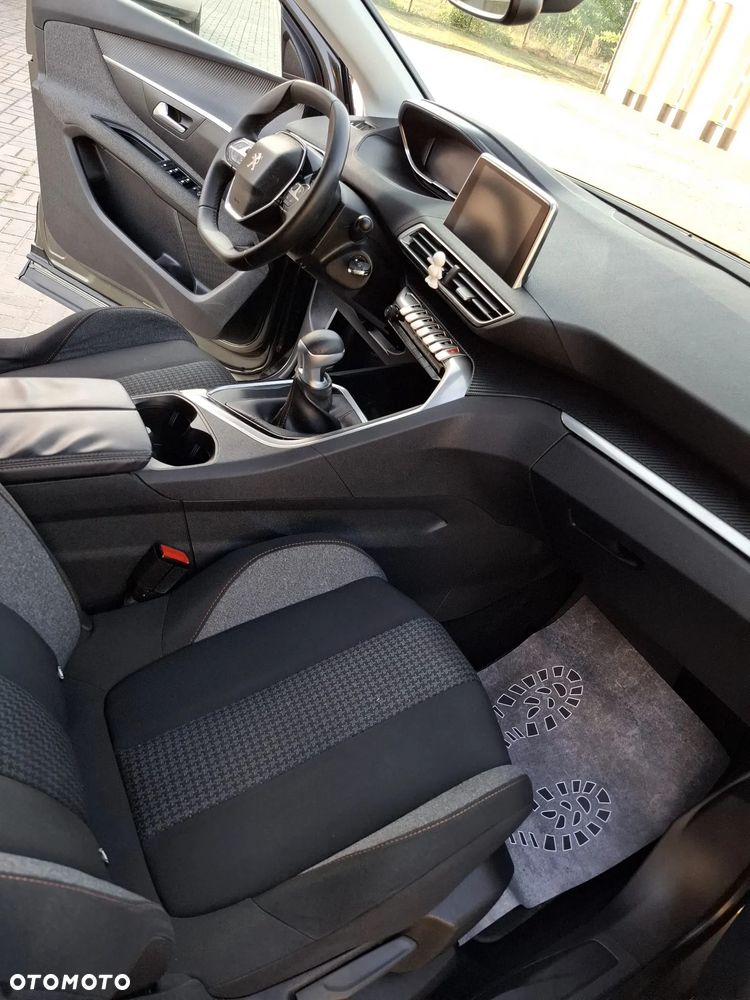 Peugeot 3008 1.6 HDi Active - 30