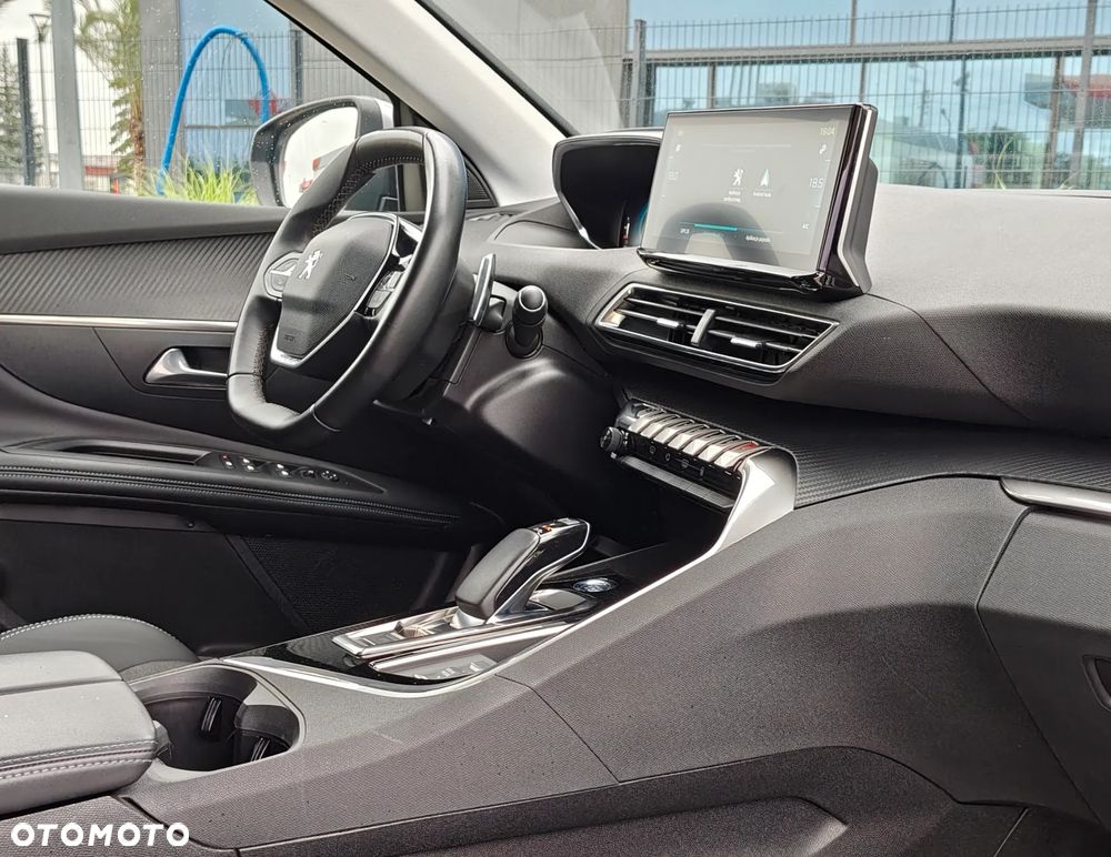 Peugeot 3008 - 21