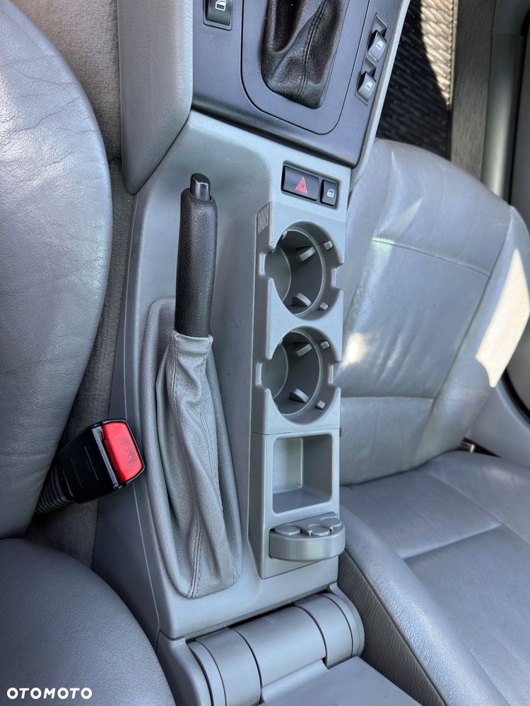 BMW Seria 3 - 12