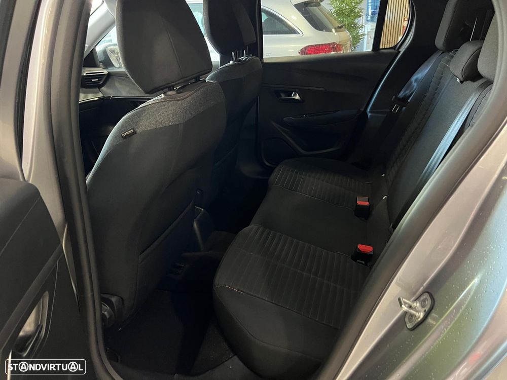Peugeot 208 1.2 PureTech Active Pack - 18