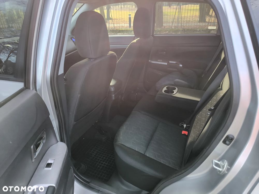 Mitsubishi ASX 2.0 4WD CVT Intro Edition+ - 9