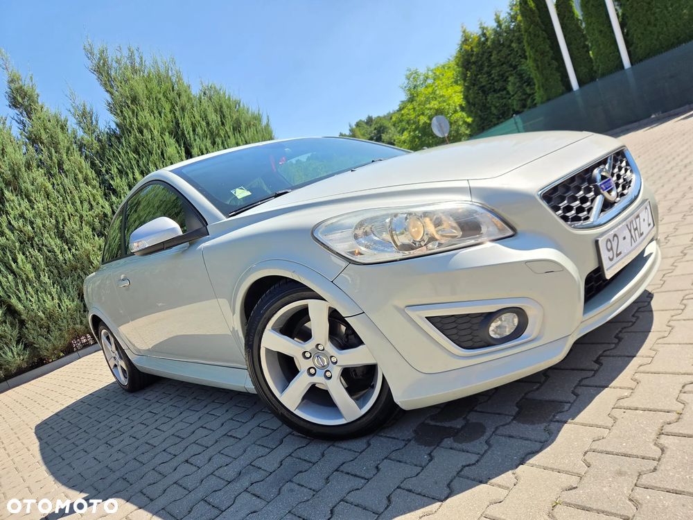 Volvo C30 D2 DRIVe R-Design - 9