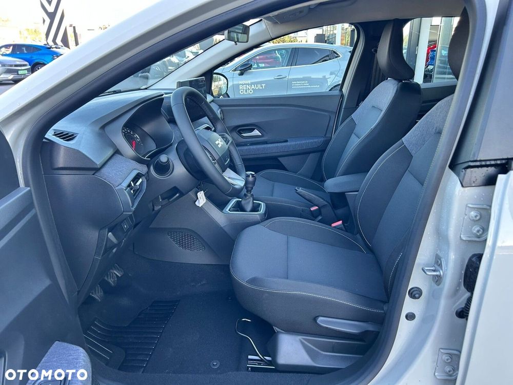 Dacia Sandero - 10