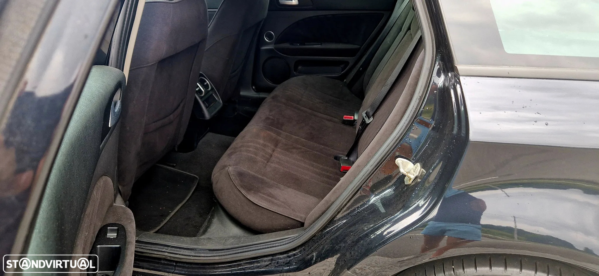 Alfa Romeo 159 Sportwagon 1.9 JTDm 8V Executiva - 9
