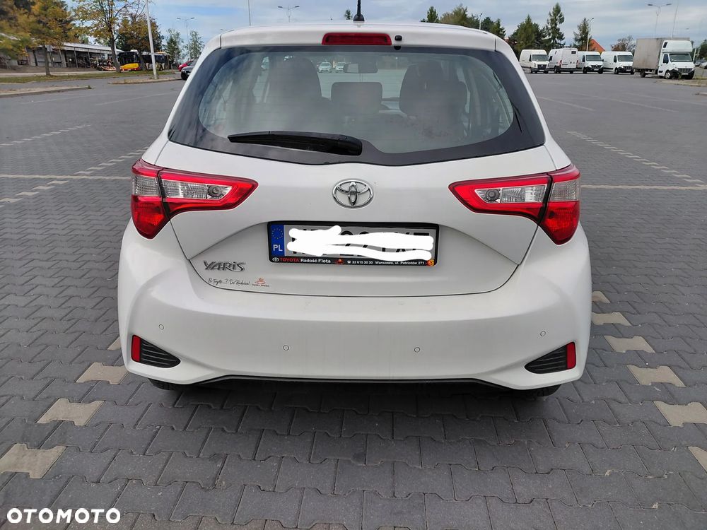 Toyota Yaris - 13