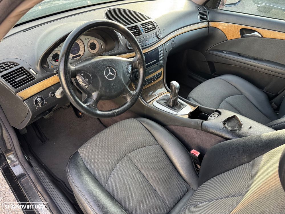 Mercedes-Benz E 220 CDI Avantgarde DPF - 10