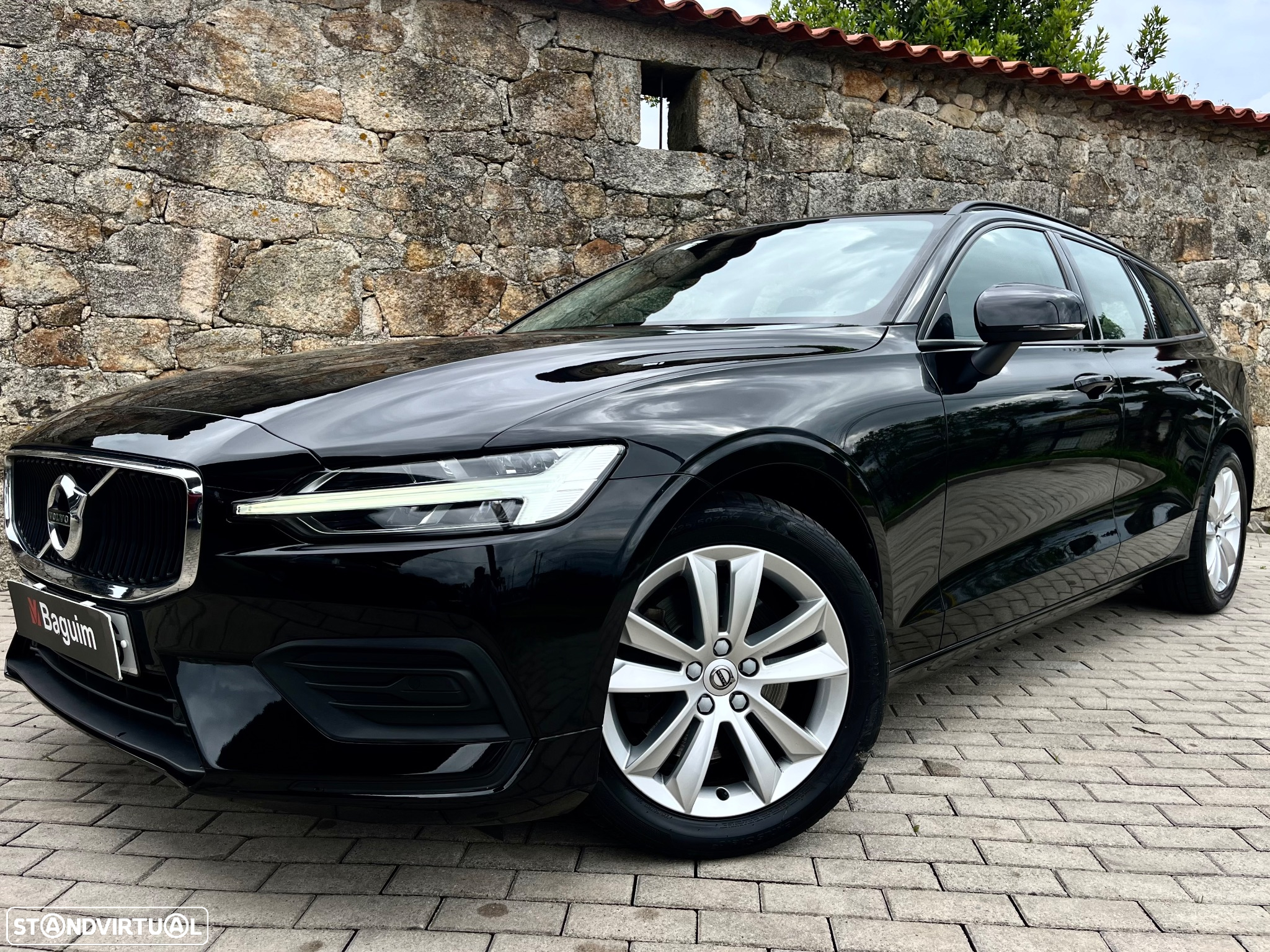 Volvo V60 2.0 B4 Momentum Geartronic - 12