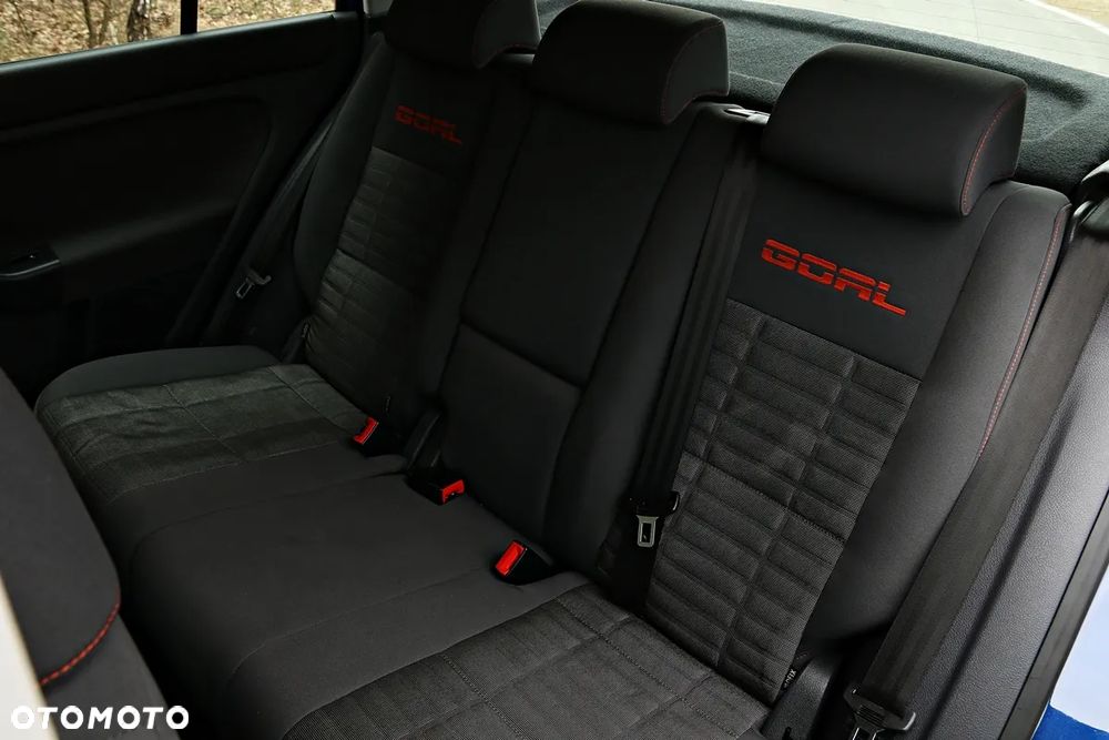 Volkswagen Golf Plus 1.6 Goal - 30