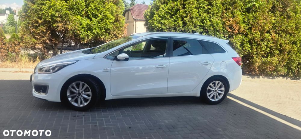 Kia Ceed 1.6 GDI Platinum Edition - 6