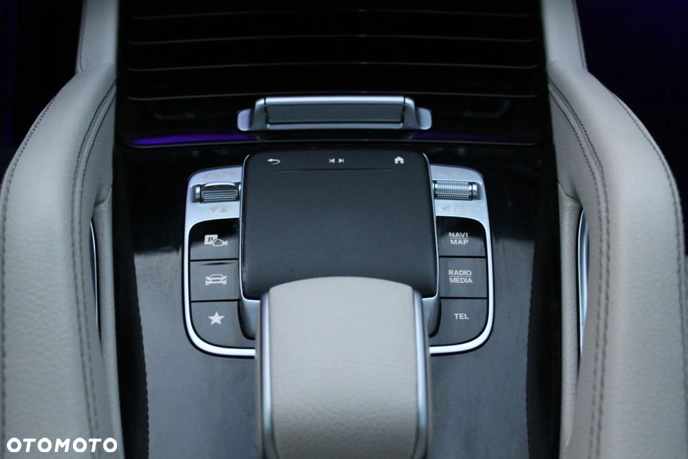 Mercedes-Benz GLE - 34