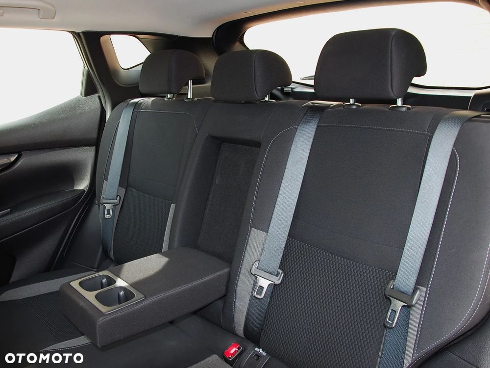 Nissan Qashqai 1.3 DIG-T Acenta DCT - 10