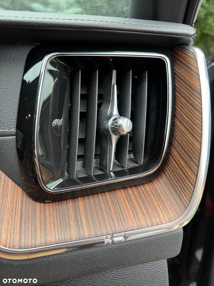 Volvo XC 60 D4 Inscription - 9