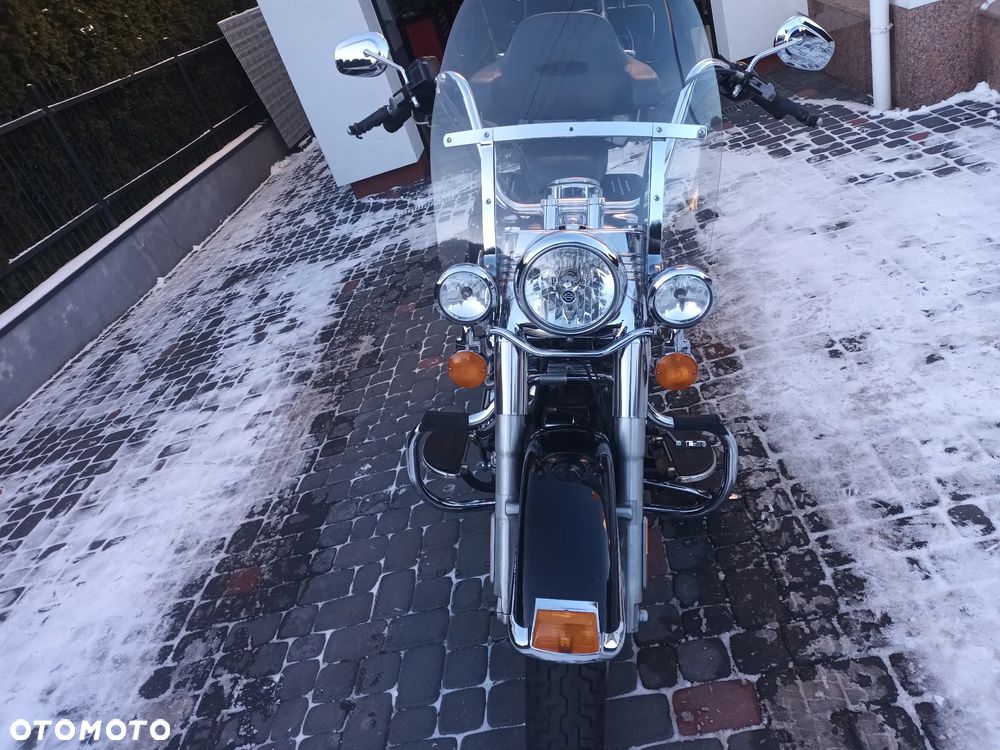 Harley-Davidson Softail Heritage Classic - 14
