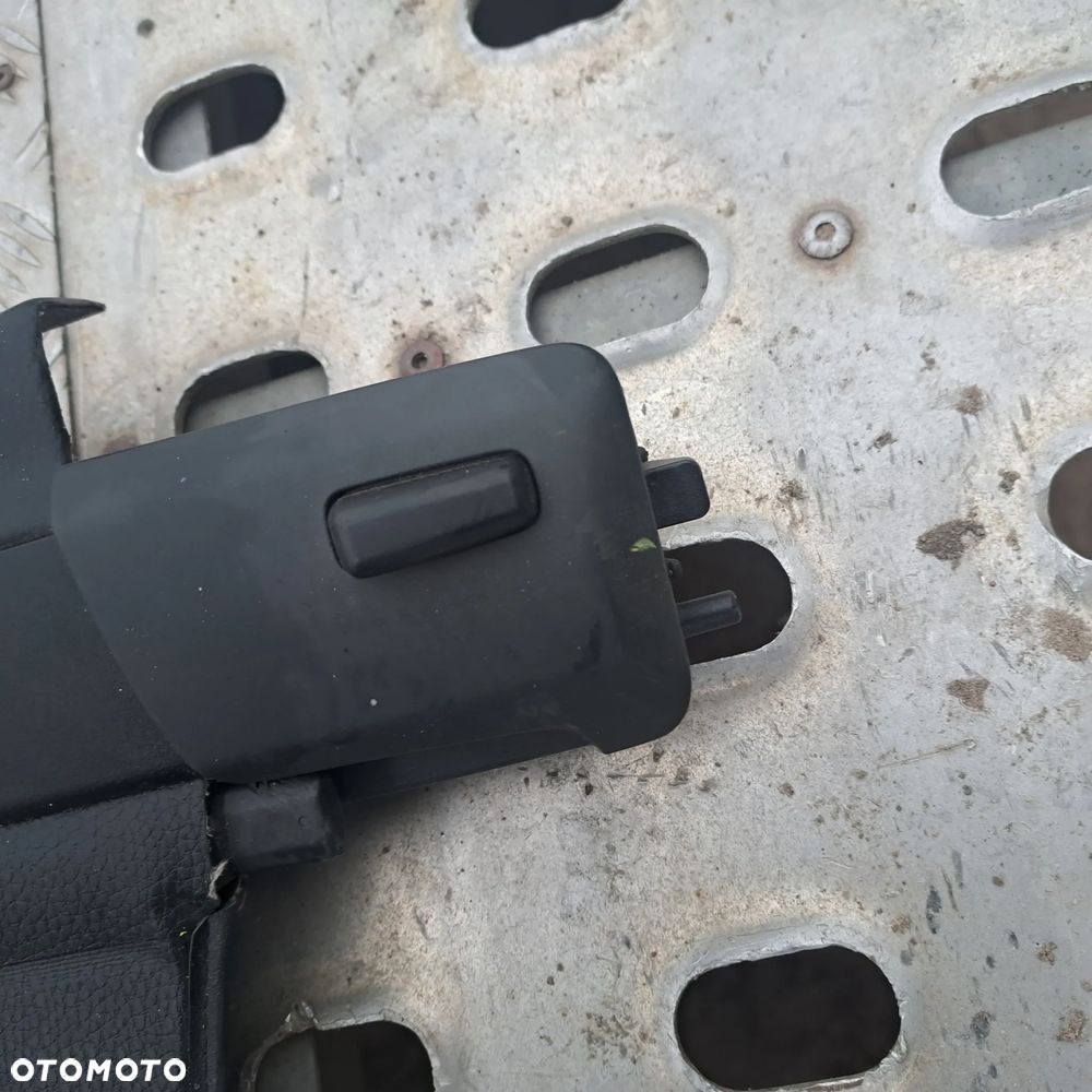 VW PASSAT B6 ROLETA BAGAŻNIKA KOMBI 3C9 867 871 - 4