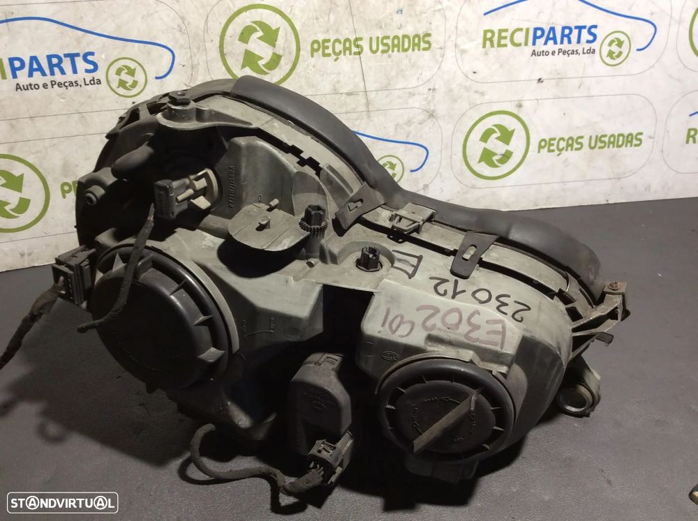 Ótica Esquerda Mercedes E W210 Xénon - 2