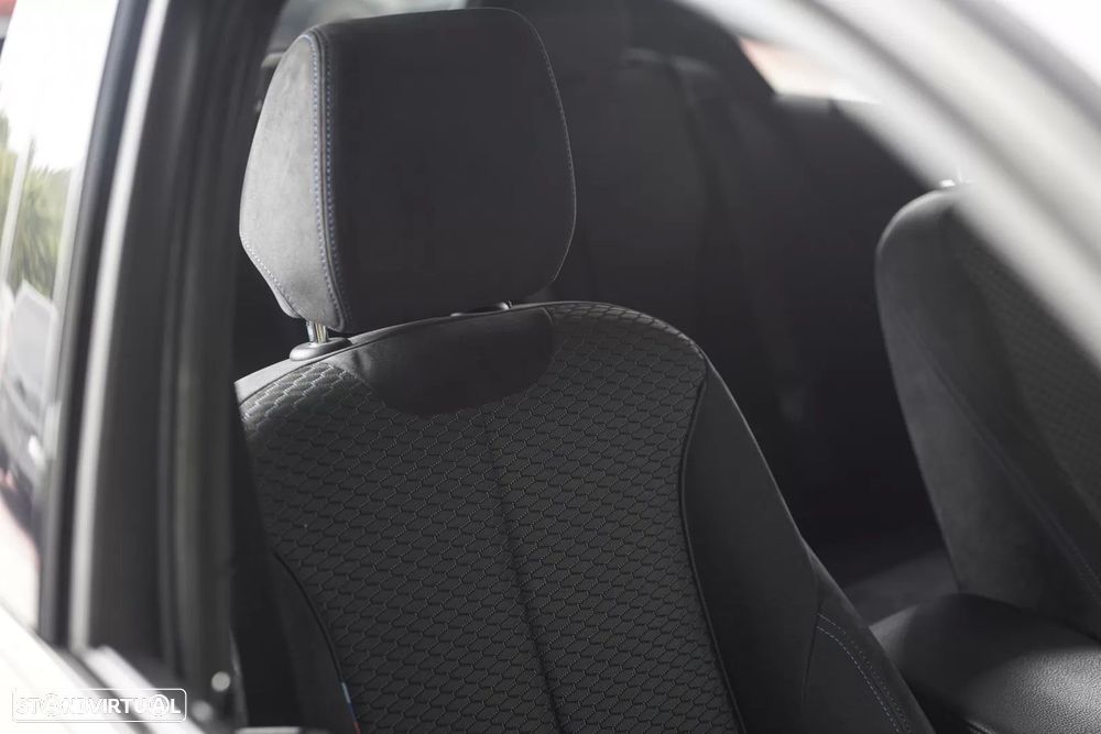 BMW 114 d Pack M — fotografia 27