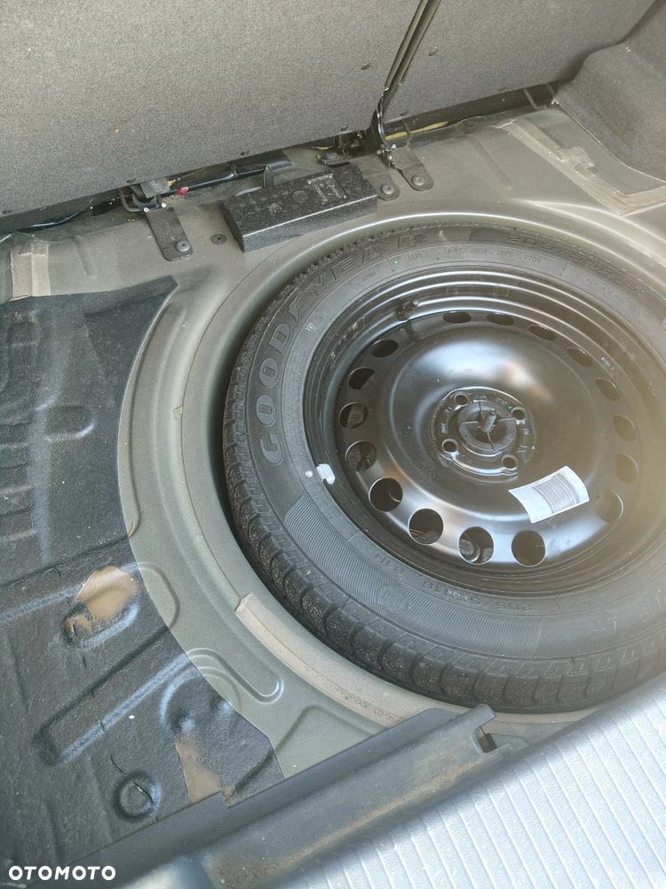 Opel Astra 1.6 Enjoy - 10