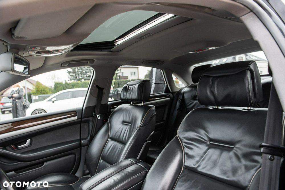 Audi A8 4.2 FSI Quattro - 8