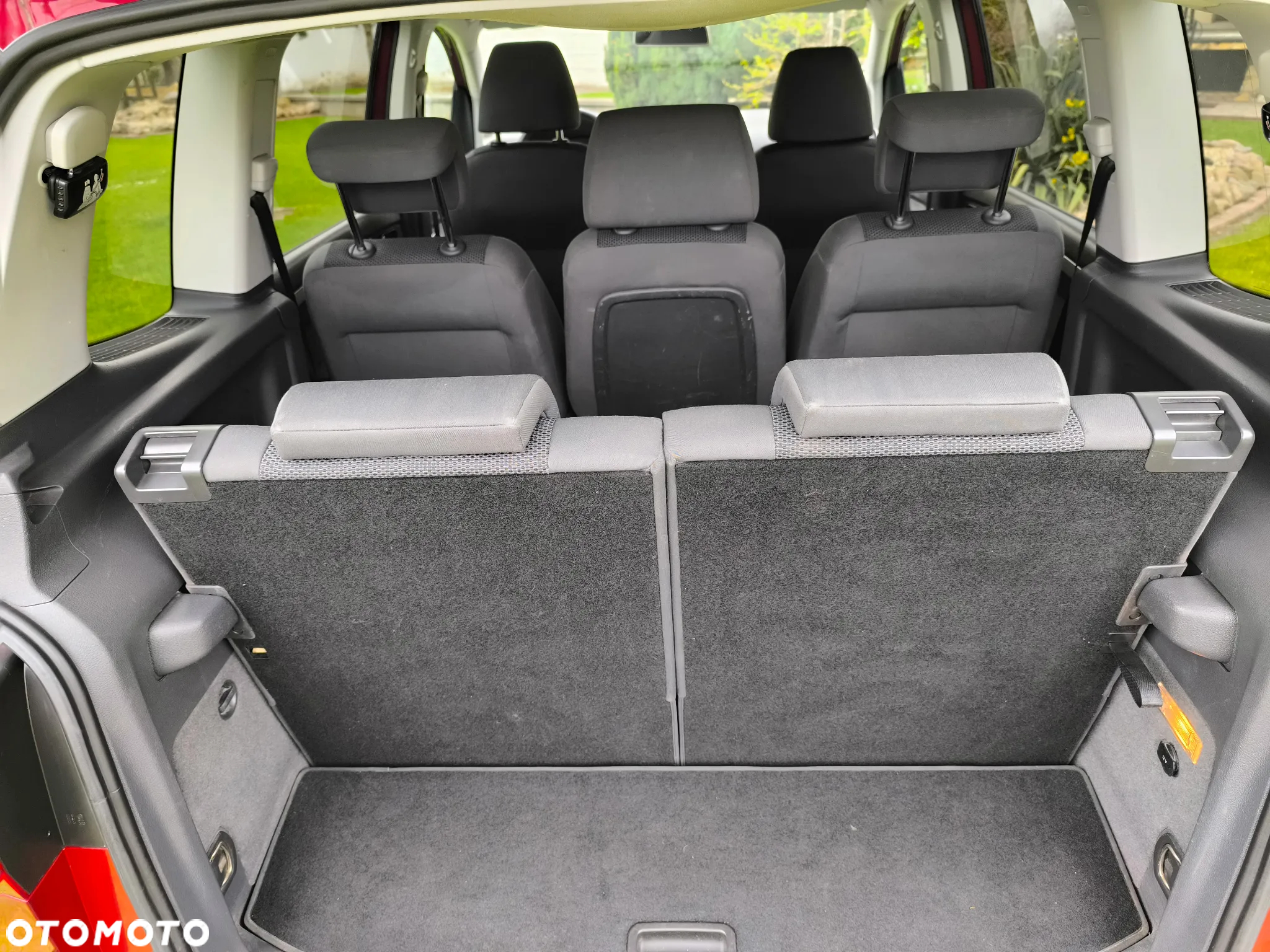 Volkswagen Touran 1.6 TDI DPF Trendline - 18