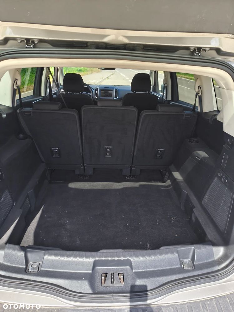 Ford S-Max 2.0 TDCi 4WD Titanium PowerShift - 9